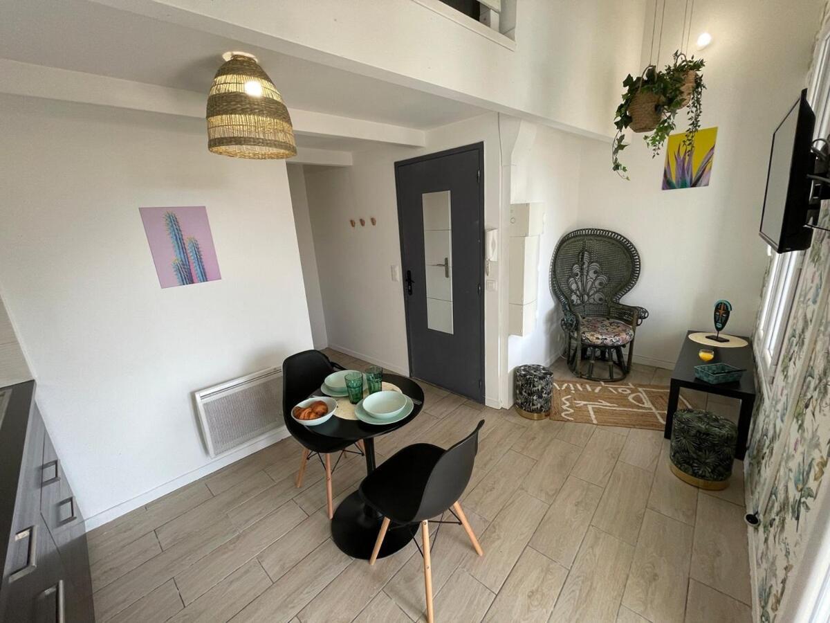 Apartment Secret Jungle *